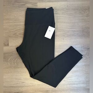 *NWT* Nike One Women’s High Rise Leggings Black Size XXL